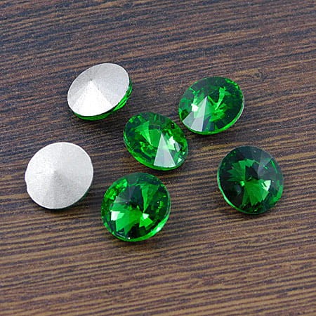 Kaboszon koło szlifowane ze szkła 12x7mm zielone (2szt)