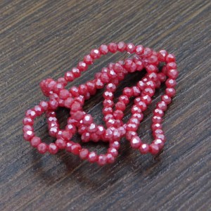 Oponki fasetowane ze szkła 2.5x1.5mm ciemne czerwone z połsykiem (165szt)