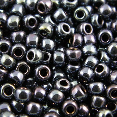 TOHO Round 8/0 Metallic Cosmos (10g)