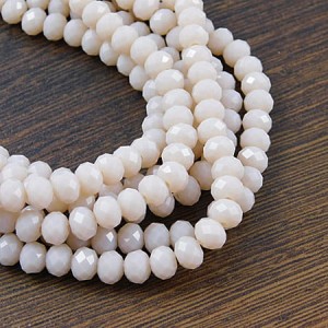 Oponki fasetowane ze szkła 6x4.5mm jasno beżowe (20szt.)