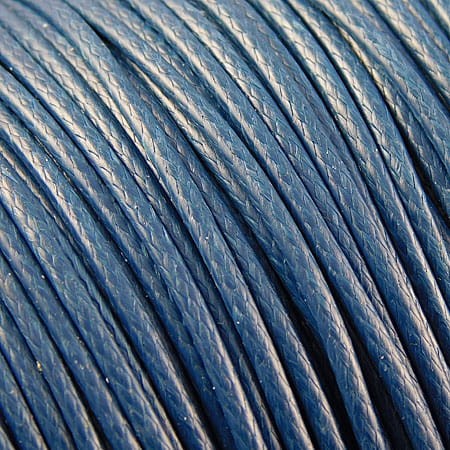Sznurek lakierowany błyszczący 1.5mm ciemny niebieski (3metry)