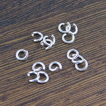Ogniwko otwarte 4.4x0.9mm srebro (2szt.)