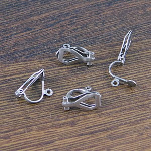 Klipsy stal nierdzewna z kółeczkiem 12.5x8mm ciemne srebrne (2szt.)