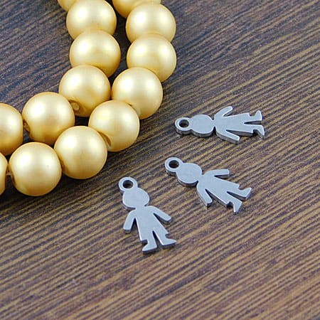 zawieszka-chlopczyk-14x7mm-stal-chirurgiczna-ciemne-srebro-charms