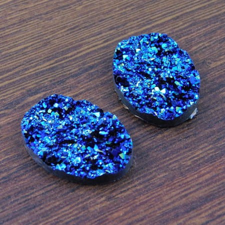 Kaboszon druzy owal z żywicy 30x20x5.5mm niebieski (2szt.)