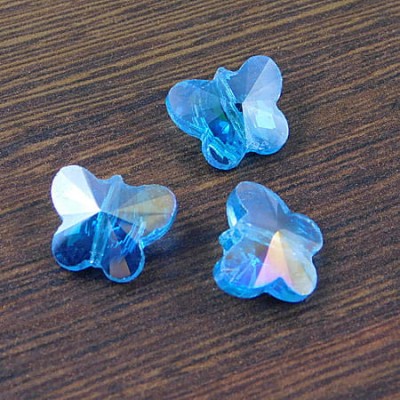Motylki szlifowane ze szkła 15x12mm niebieskie AB (2szt.)