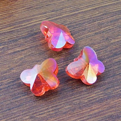Motylki szlifowane ze szkła 15x12mm czerwone AB (2szt)