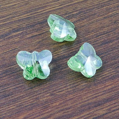 Motylki szlifowane ze szkła 15x12mm jasne zielone AB (2szt.)