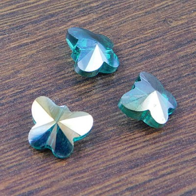 Motylki szlifowane ze szkła 15x12mm ciemno zielone AB (2szt.)