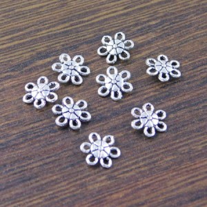 Zawieszka kwiatek z metalu 8x2mm ciemna srebrna (10szt)