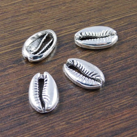 Muszla kauri z metalu 19x12mm ciemno srebrna (2szt)