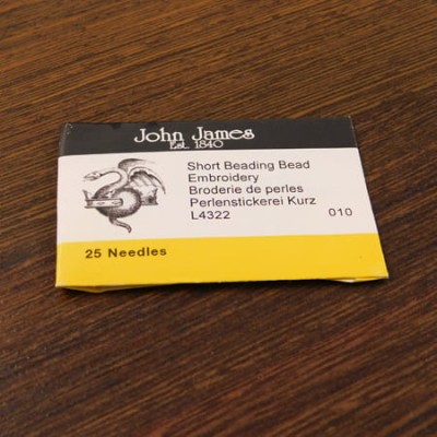Igła krótka John James 10 do nawlekania koralików (1szt.)