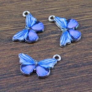 Zawieszka motyl z metalu i emalii 20x13mm fioletowa (1szt.)