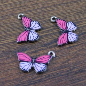 Zawieszka motyl z metalu i emalii 20x13mm fioletowa (1szt.)