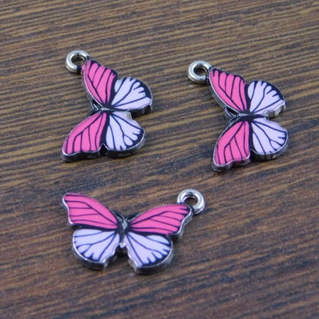 Zawieszka motyl z metalu i emalii 20x13mm fioletowa (1szt.)