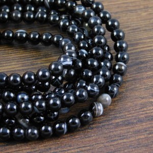 Agat czarny kulki 4mm (10szt.)