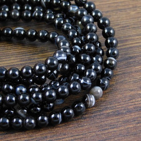 agat-czarny-kulka-gladka-4mm-naturalny