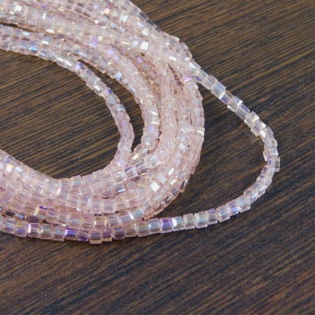 Kostki fasetowane ze szkła 2.5x2.5mm różowe AB (190szt)