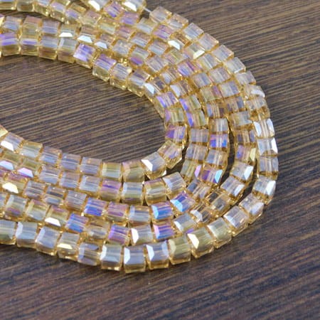 Kostki fasetowane ze szkła 4.5x4.5mm bursztynowe AB (20szt)