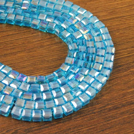 kostki-szklane-fasetowane-niebieskie-ab-koraliki-handmade
