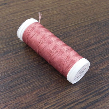 Nici TYTAN 60E 100% poliester malinowe (1op.120m)