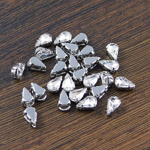 Kaboszon łza ze szkła w oprawie 8x5mm przezroczysty (4szt.)