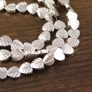 Hematyt serca liście 8x8x2.6mm srebrne (6szt.)