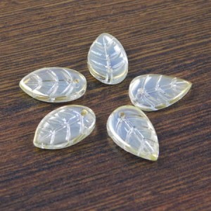 Listki ze szkła 17.5x11x3mm jasno żółte (6szt)