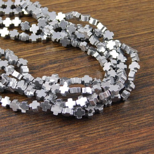 Hematyt ciemny srebrny krzyżyk 4x4x2mm (8szt)