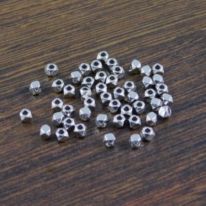 Przekładki separatory metalowe 3x2.5mm ciemne srebro (30szt.)