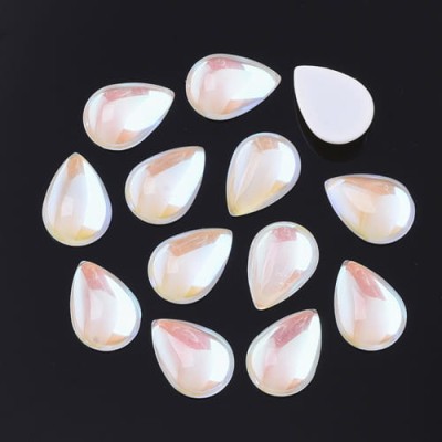 Kaboszon łza ze szkła 14x10x5mm biały AB (1szt)