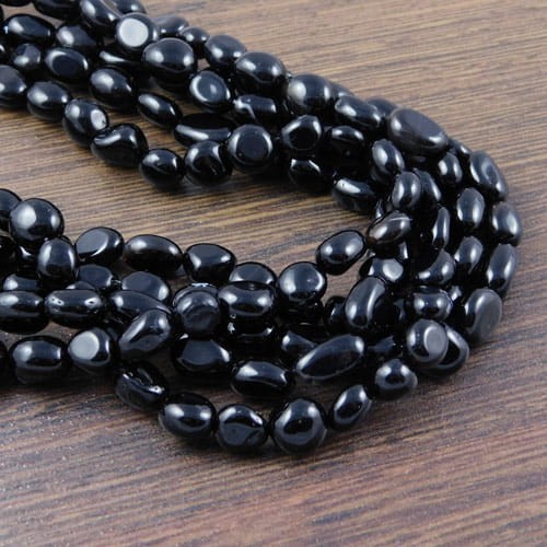 Onyx czarny bryłki nieregularne 6-9x4.5-5mm (6szt.)