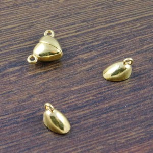 Zapięcie serce z metalu z magnesem 15x9.5x6mm złote (1szt.)