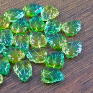 Listki ze szkła 13x10x3mm zielono-bursztynowe (4szt.)