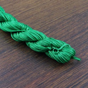 Sznurek nylonowy 1mm do bransoletek Shamballa zielony (25m)