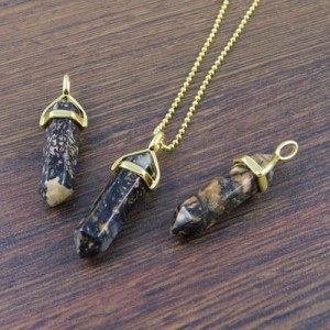 Zawieszka rodonit grot 40x10mm okucie złote (1szt.)