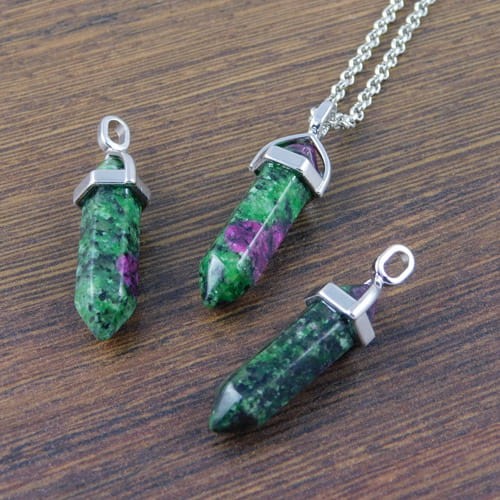 Zawieszka ruby zoisite grot 40x10mm okucie ciemne srebrne (1szt.)