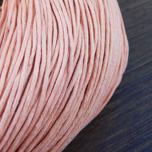 Sznurek bawełniany woskowany 1mm łososiowy (5m)