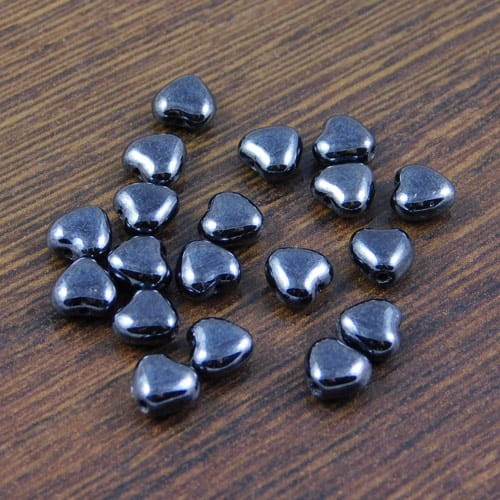 Koraliki serca 6x5.5x4mm Hematite (10szt.)