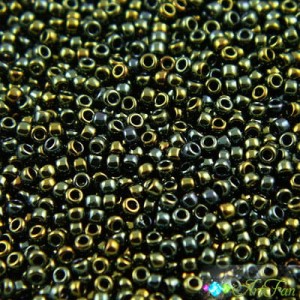 Koraliki TOHO Round 15/0 Metallic Iris Green/Brown (5g)