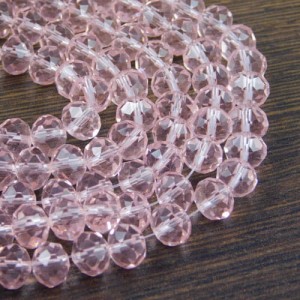 Oponki fasetowane ze szkła 8x6mm jasno różowe (20szt.)