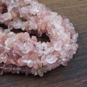 Kwarc truskawkowy sieczka 3-8mm drobne kamyczki (25szt.)