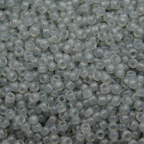 TOHO Round 15/0 Translucent Gray (5g)