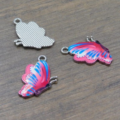 Zawieszka motyl z metalu i emalii 24.5x16mm mocny róż (1szt)