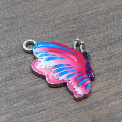 Zawieszka motyl z metalu i emalii 24.5x16mm mocny róż (1szt)