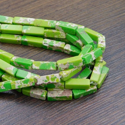 Jaspis cesarski syntetyczny zielony słupek 13.5x4.5mm (4szt.)