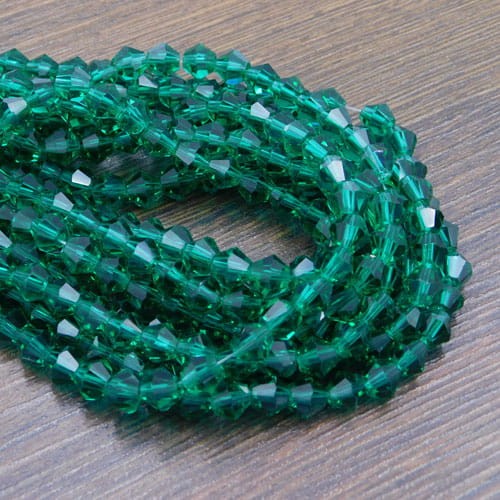 krysztalki-szklane-bicone-6mm-ciemny-zielony-fasetowane-diy