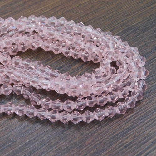 koraliki-bicone-szklo-6mm-jasny-roz-fasetowane-diy