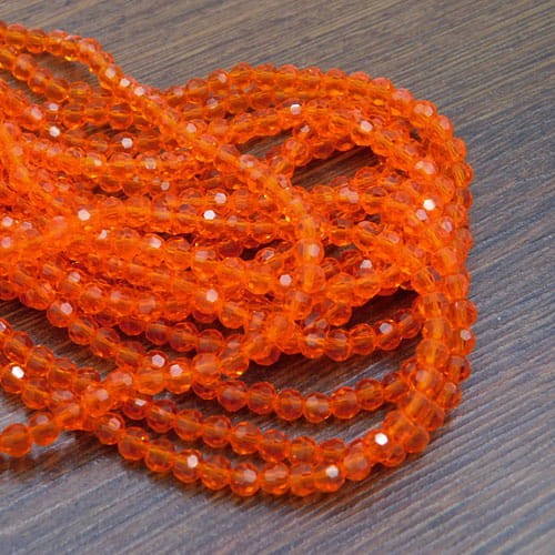 Kulki ze szkła fasetowane 4-4.5mm pomarańczowe (95szt.)