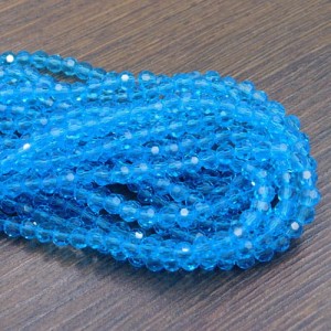 Kulki ze szkła fasetowane 4-4.5mm niebieskie (95szt)